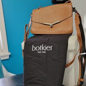 Cobble Hill Medium Leather Satchel